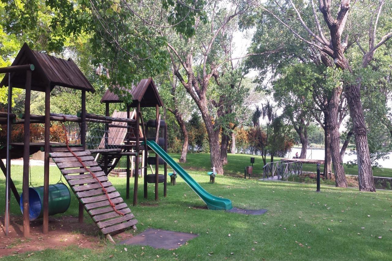 Riverside Sun Vanderbijlpark Ngoại thất bức ảnh