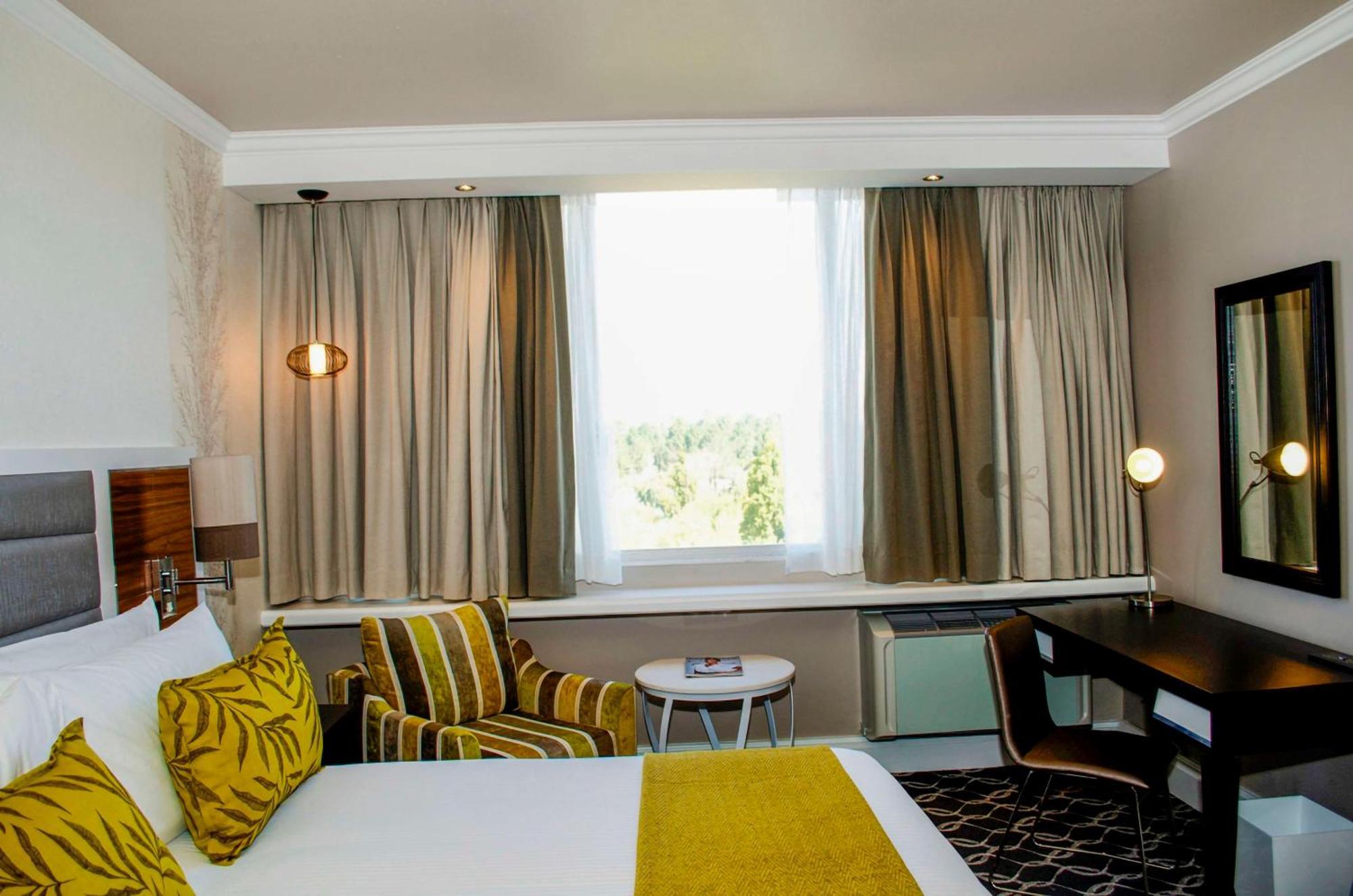 Riverside Sun Vanderbijlpark Ngoại thất bức ảnh